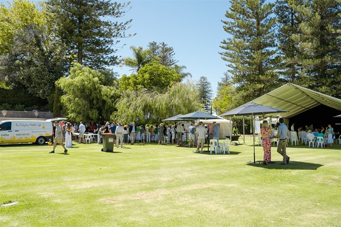 Image Gallery - Main Lawn