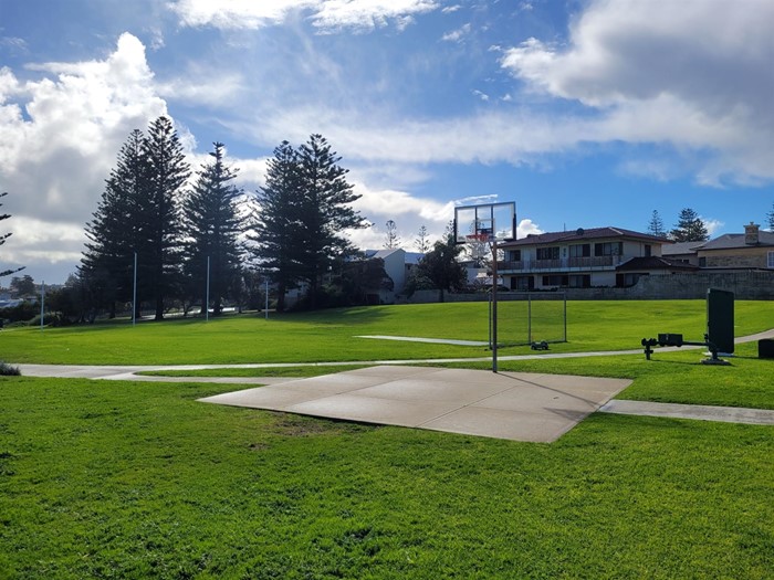 Image Gallery - Grant Marine Park - Basketball Court